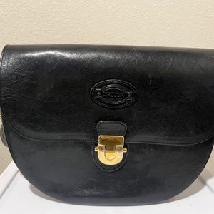 Black leather crossbody purse